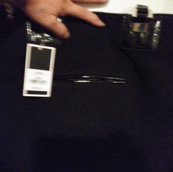 Purse - Picture 2 of 7